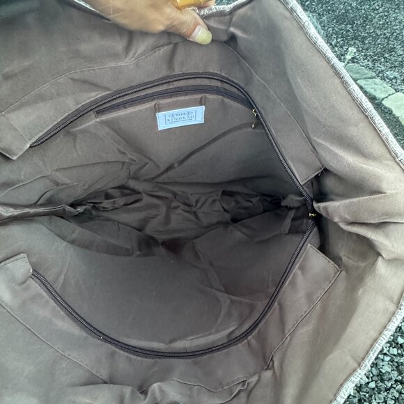 Manaola Kinolau Collection Bamboo Handle Tote Bag - Picture 5 of 10